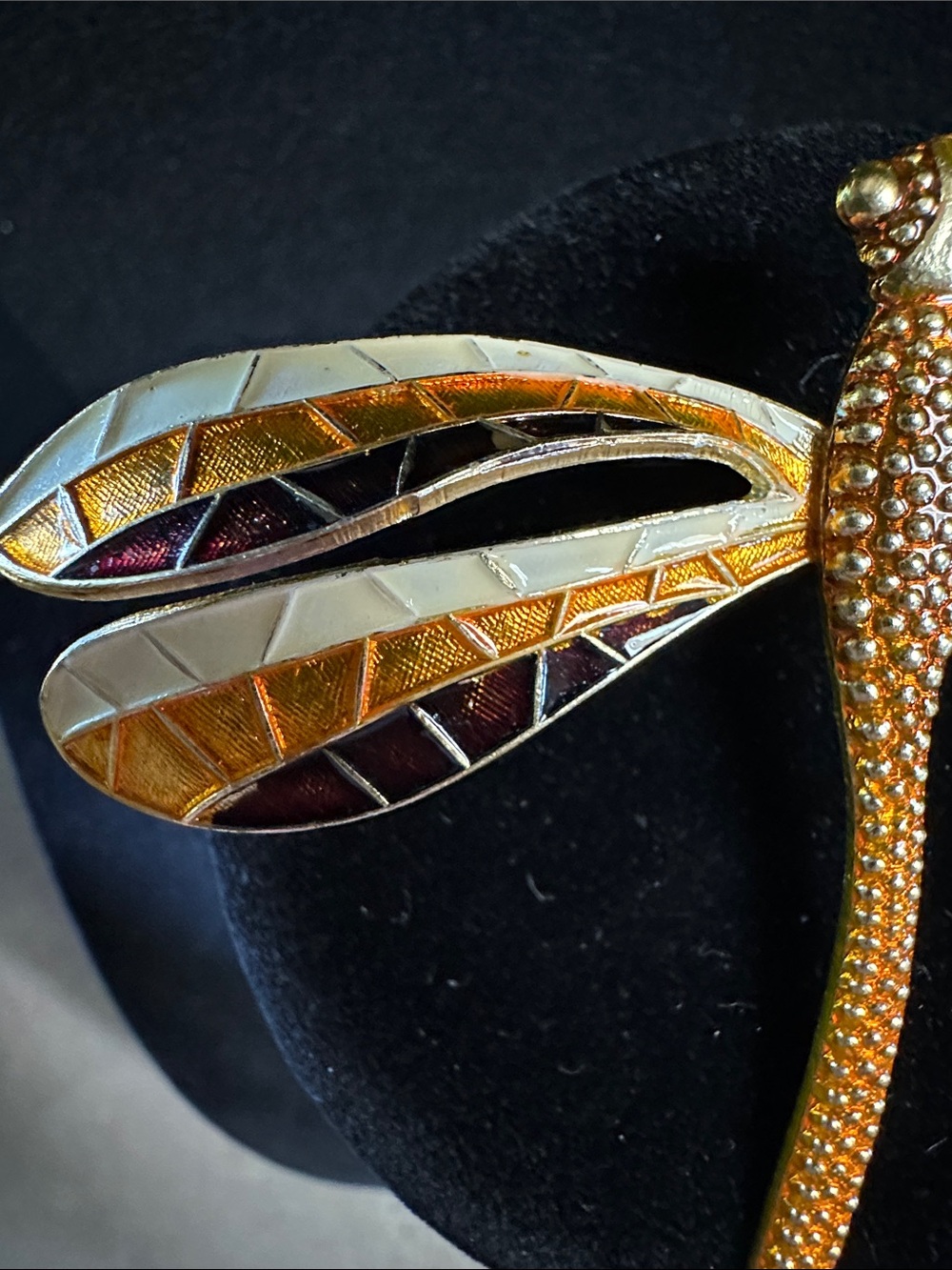 Vintage Gold Tone Dragonfly Brooch with Amber and Cream Enamel - Picture 14 of 16